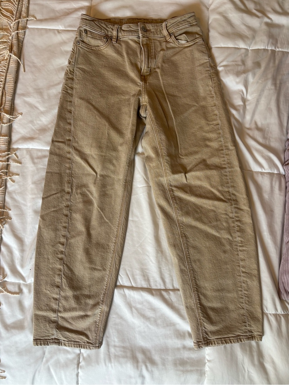 American Eagle Khaki Barrel Jean